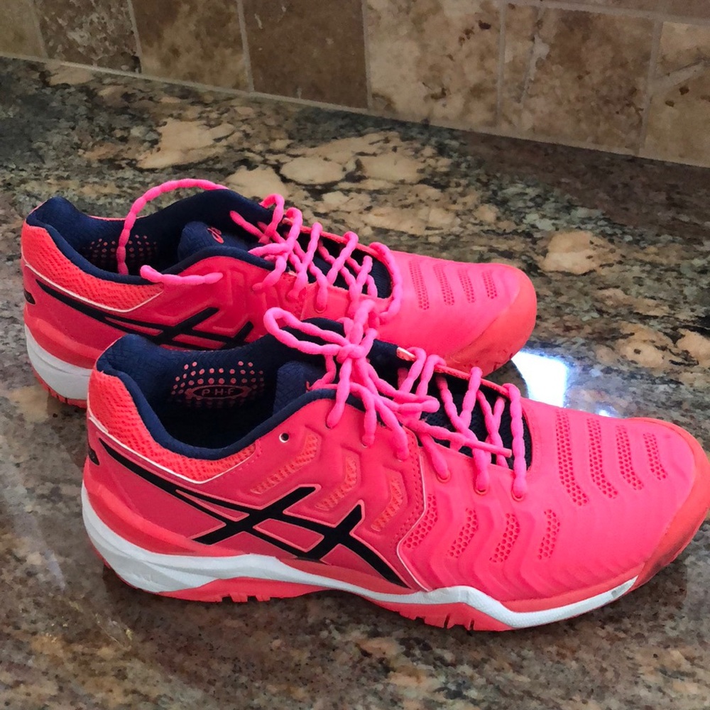 ASICS Tennis shoes